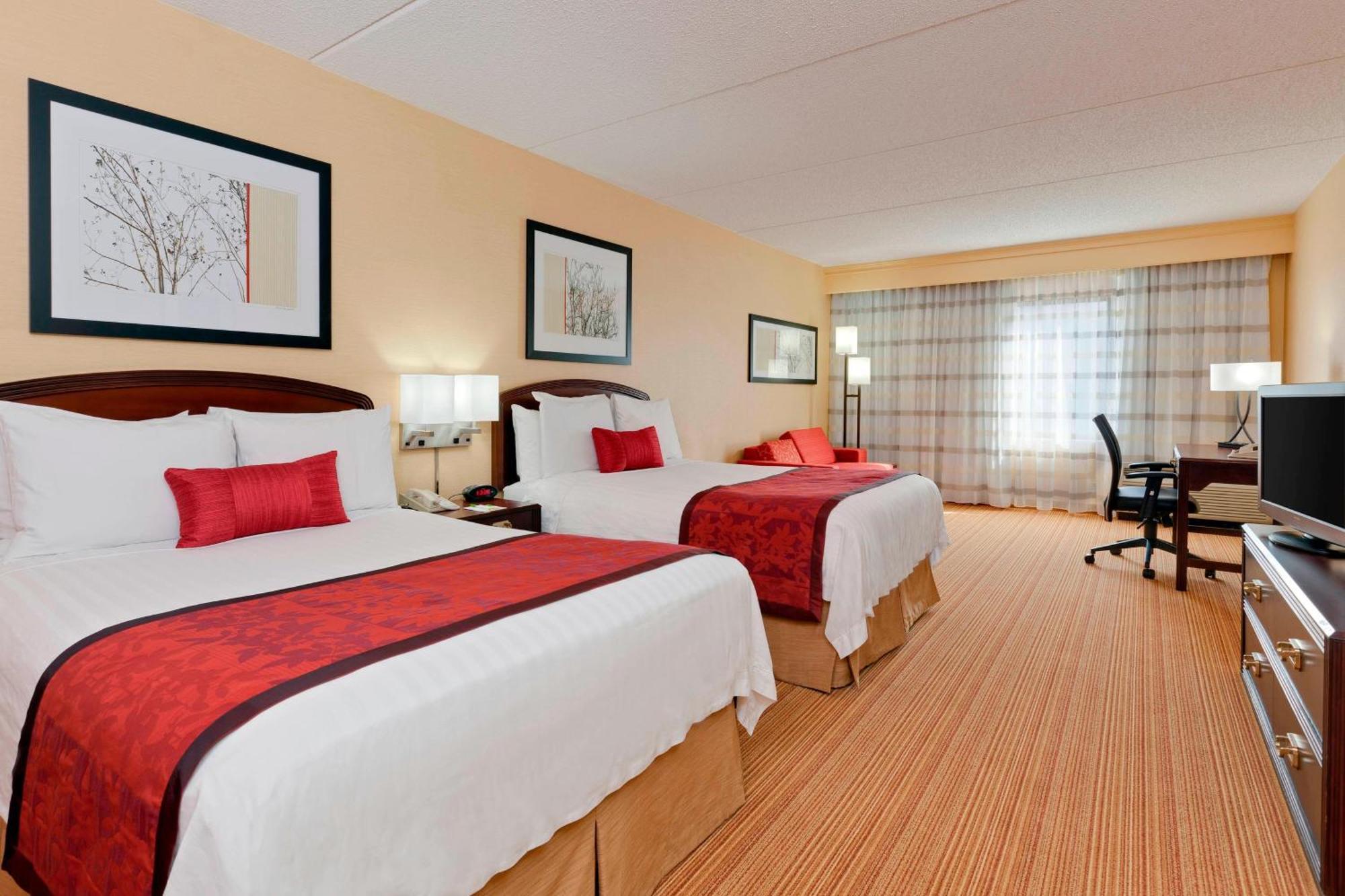 Отель Courtyard Chicago Midway Airport Bedford Park Экстерьер фото